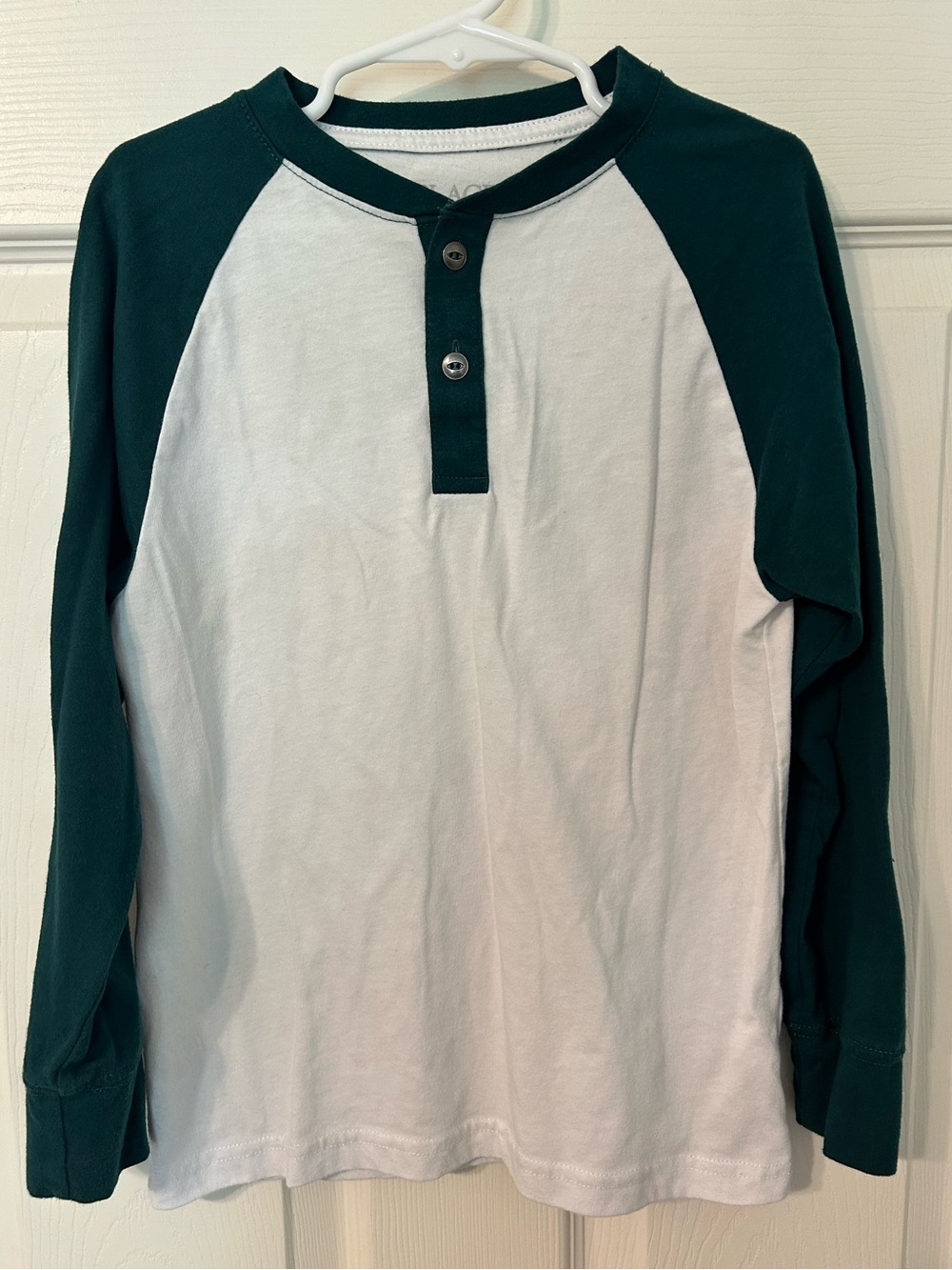 Boys, The Children's Place, White and Dark Green Raglan Henley Long Sleeve Tee,